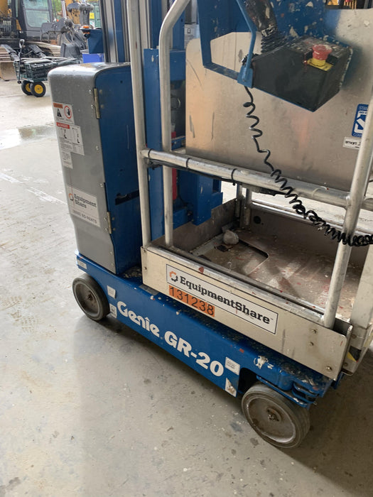 2021 GENIE GR-20