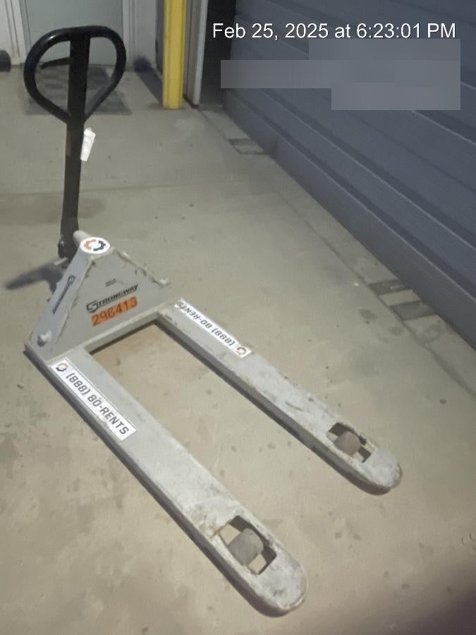 2022 STRONGWAY 4400 lb Pallet Jack