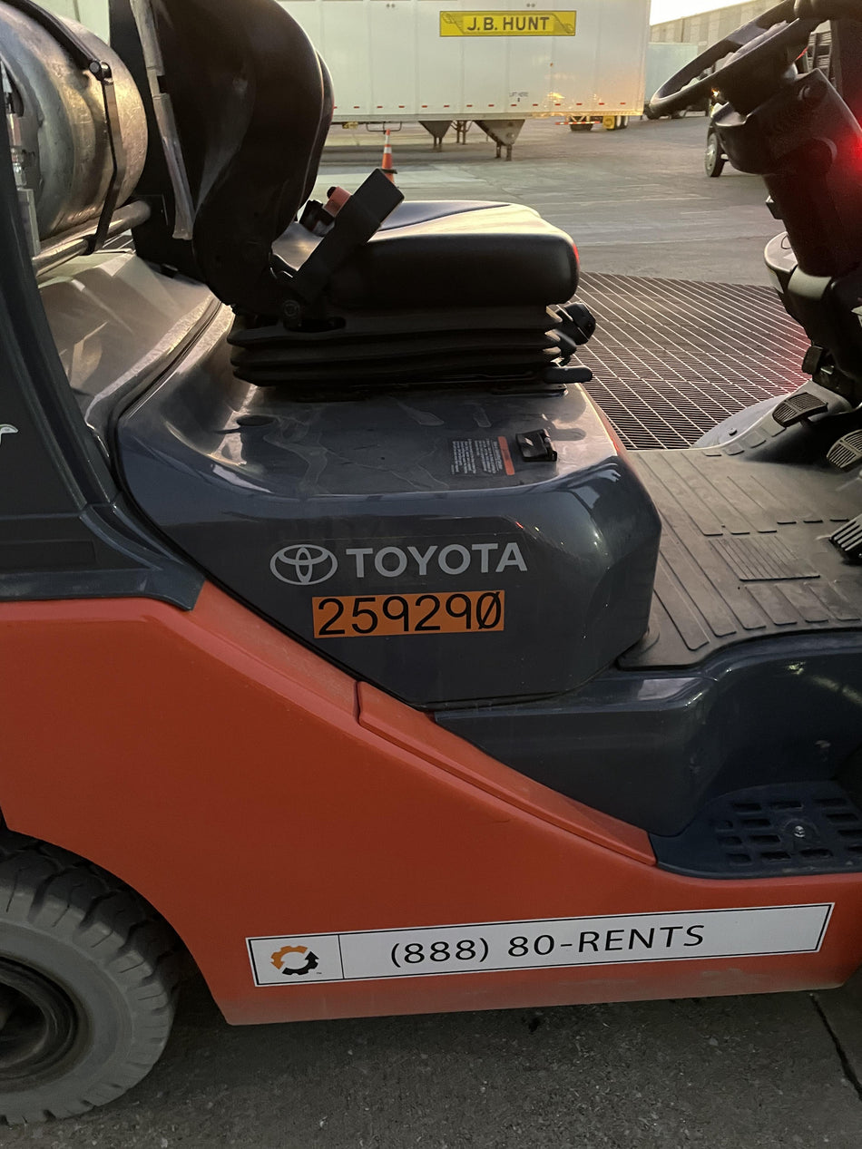 2022 TOYOTA 50-8FGU25