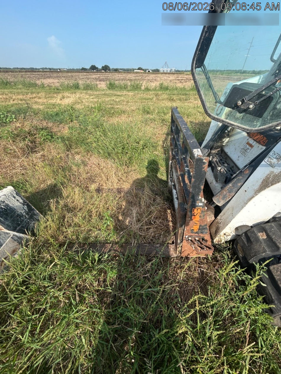 2020 EMKAY 48" Pallet Forks - Emkay