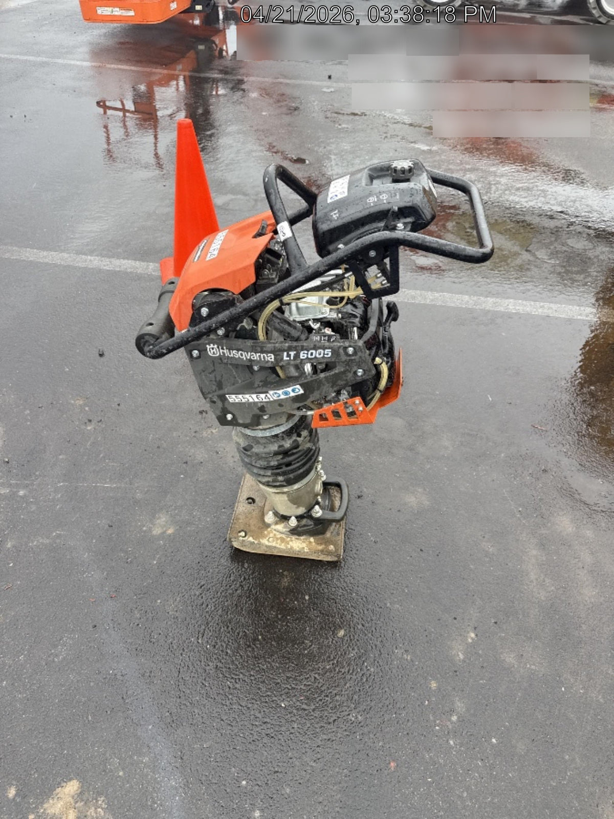 2025 HUSQVARNA LT6005