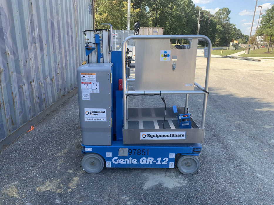 2020 GENIE GR-12