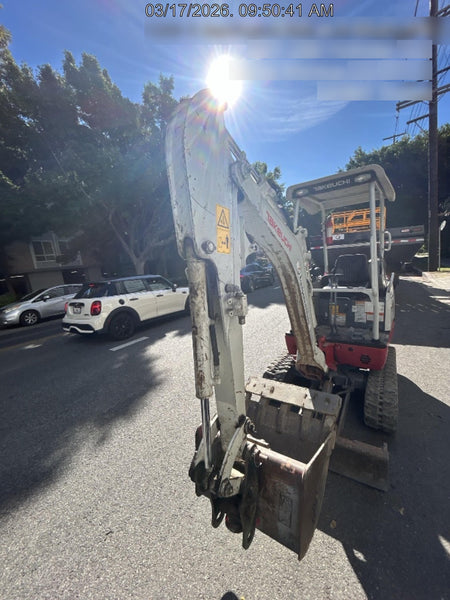 2021 TAKEUCHI TB216R