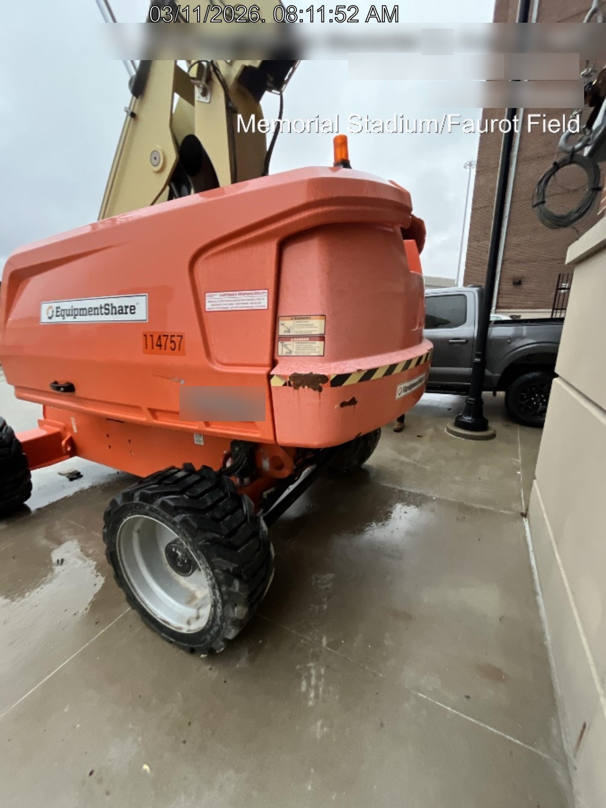 2021 JLG 660SJ