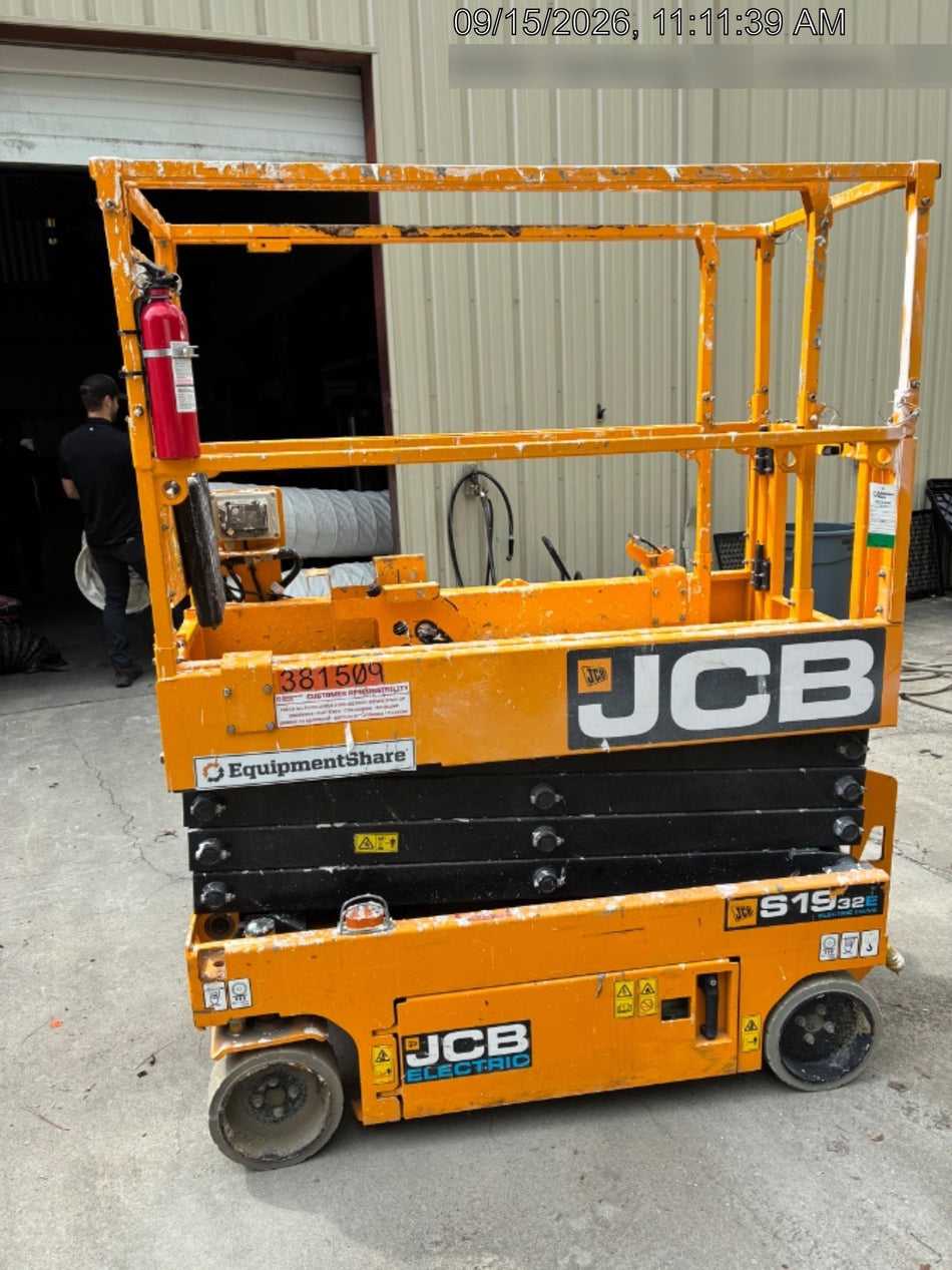 2024 JCB S1932E