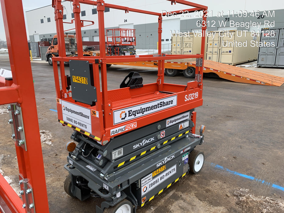 2021 SKYJACK SJ3219