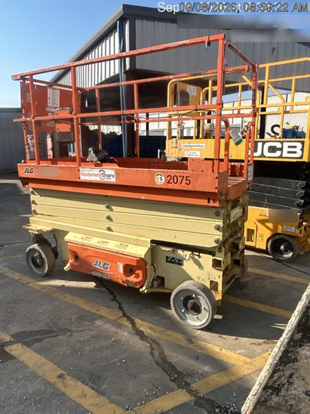 2016 JLG 3246ES