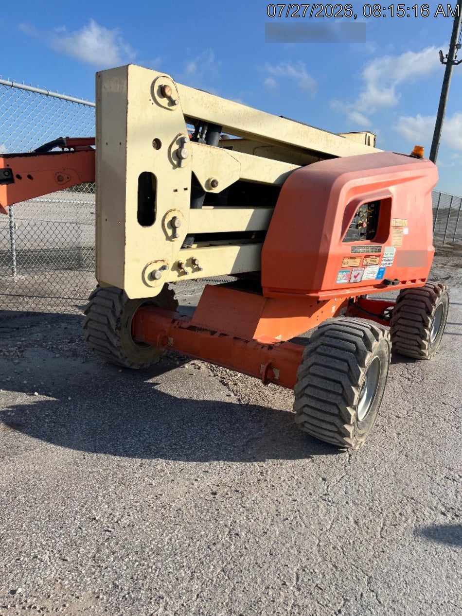 2019 JLG 450AJ