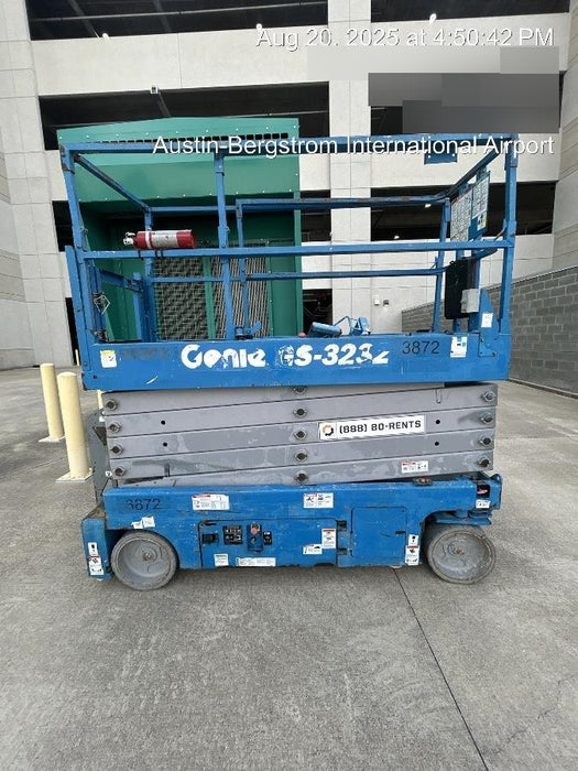 2017 Genie GS-3232 Genie GS3232 Scissor Lift