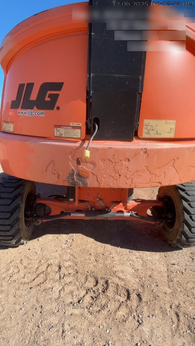 2019 JLG 400S
