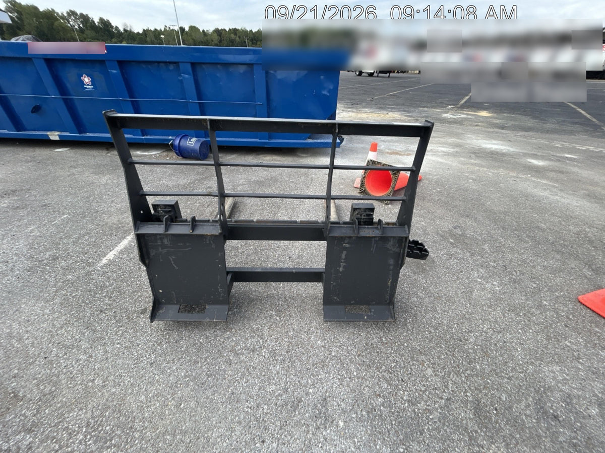 2025 ARROW MATERIAL HANDLING 72" Pallet Forks - Arrow