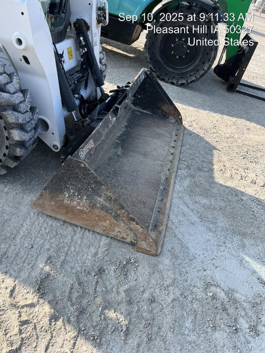 2025 VIRNIG 84" Smooth Bucket