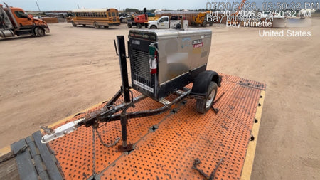 2019 Lincoln Electric Vantage 322 Welder Ready-Pak 3, Two wheel trailer, Fender and Light kit, Cable Rack