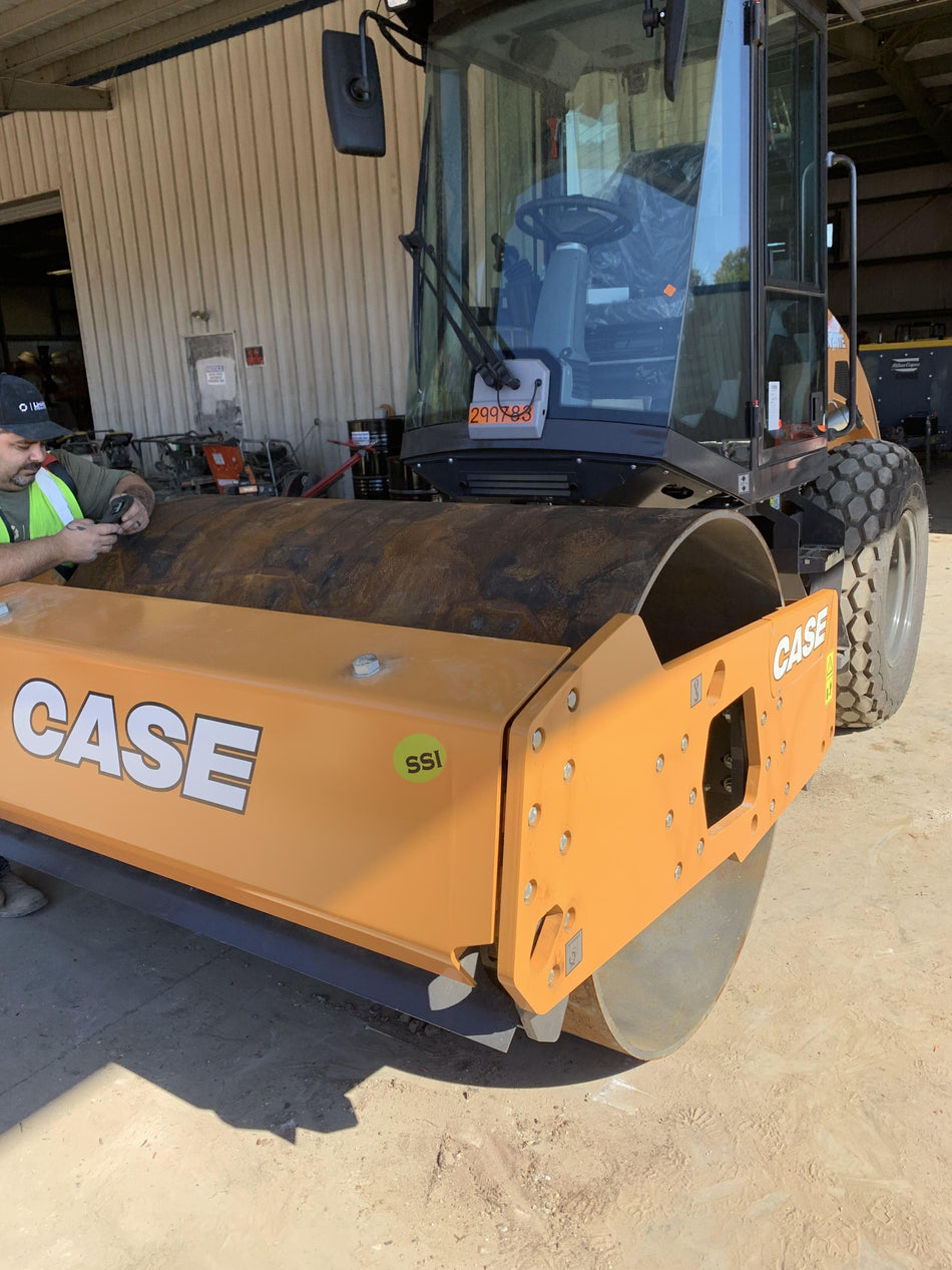 2023 CASE SV207E