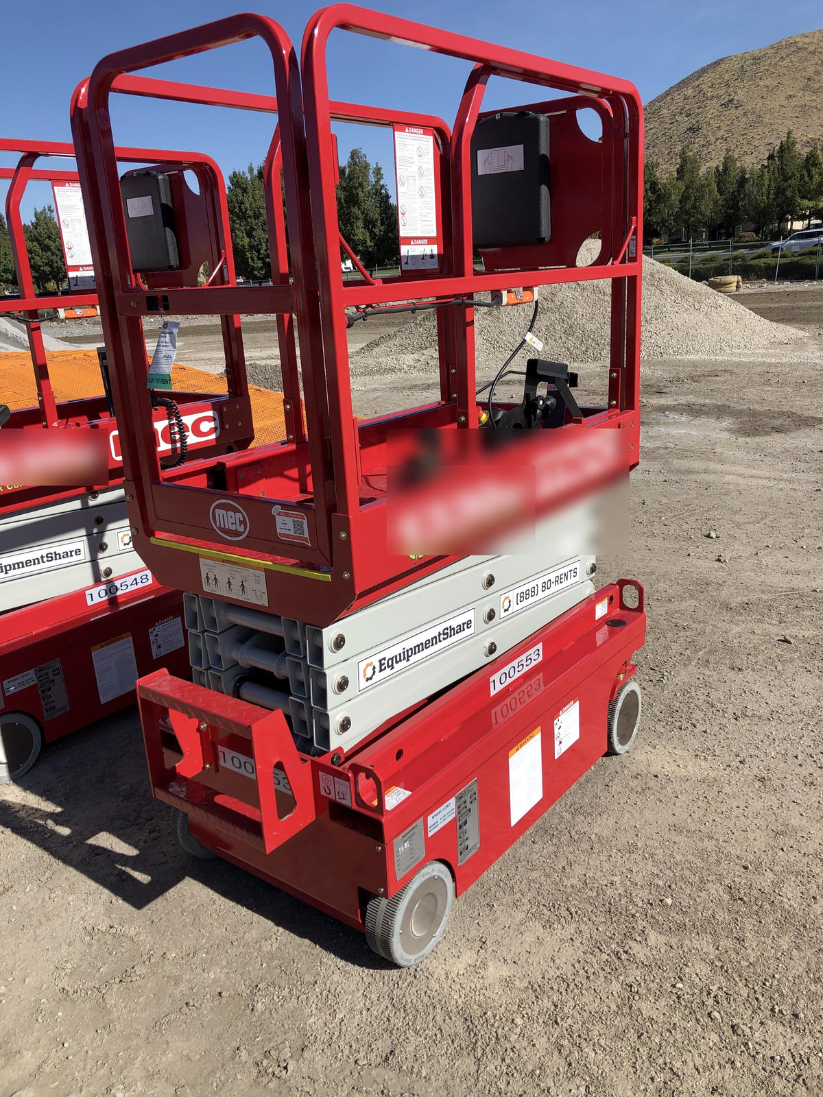 2020 MEC 1330SE Solid NM Tires, Steel Swing out Doors, LCS, Beacon, 900W Invertor
