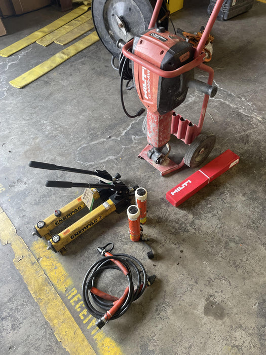 2019 HILTI TE 3000-AVR