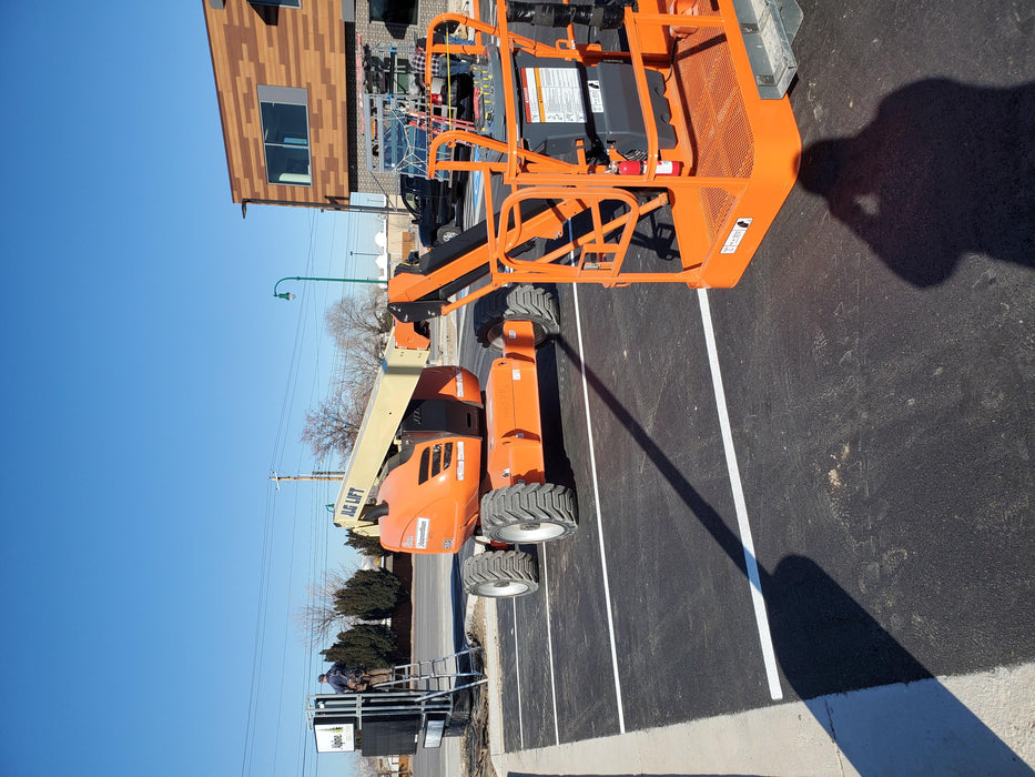 2019 JLG 600AJ