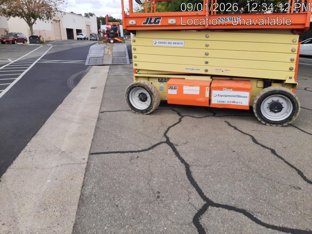 2019 JLG 4069LE