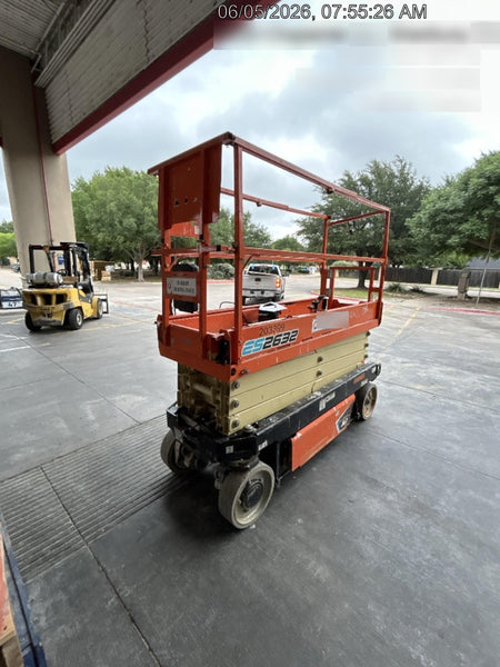 2022 JLG ES2632