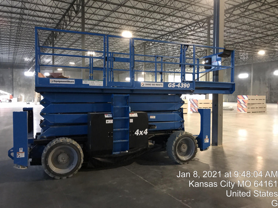 2020 GENIE GS-4390 RT