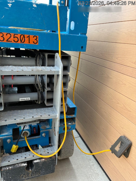 2023 GENIE GS-2632
