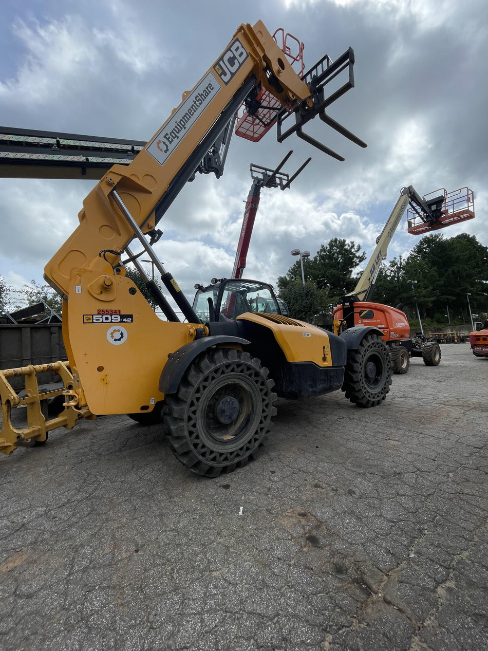 2022 JCB 509-42