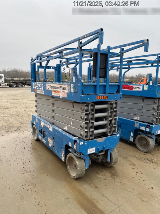 2020 Genie GS-3232 Standard, Folding half height swing gate