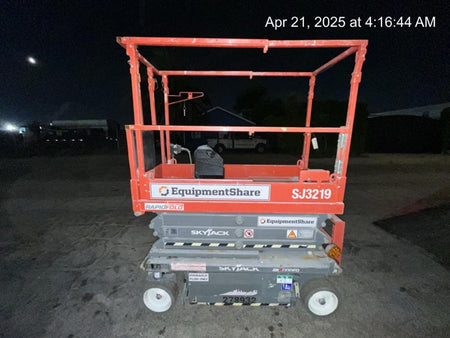 2023 SKYJACK SJ3219