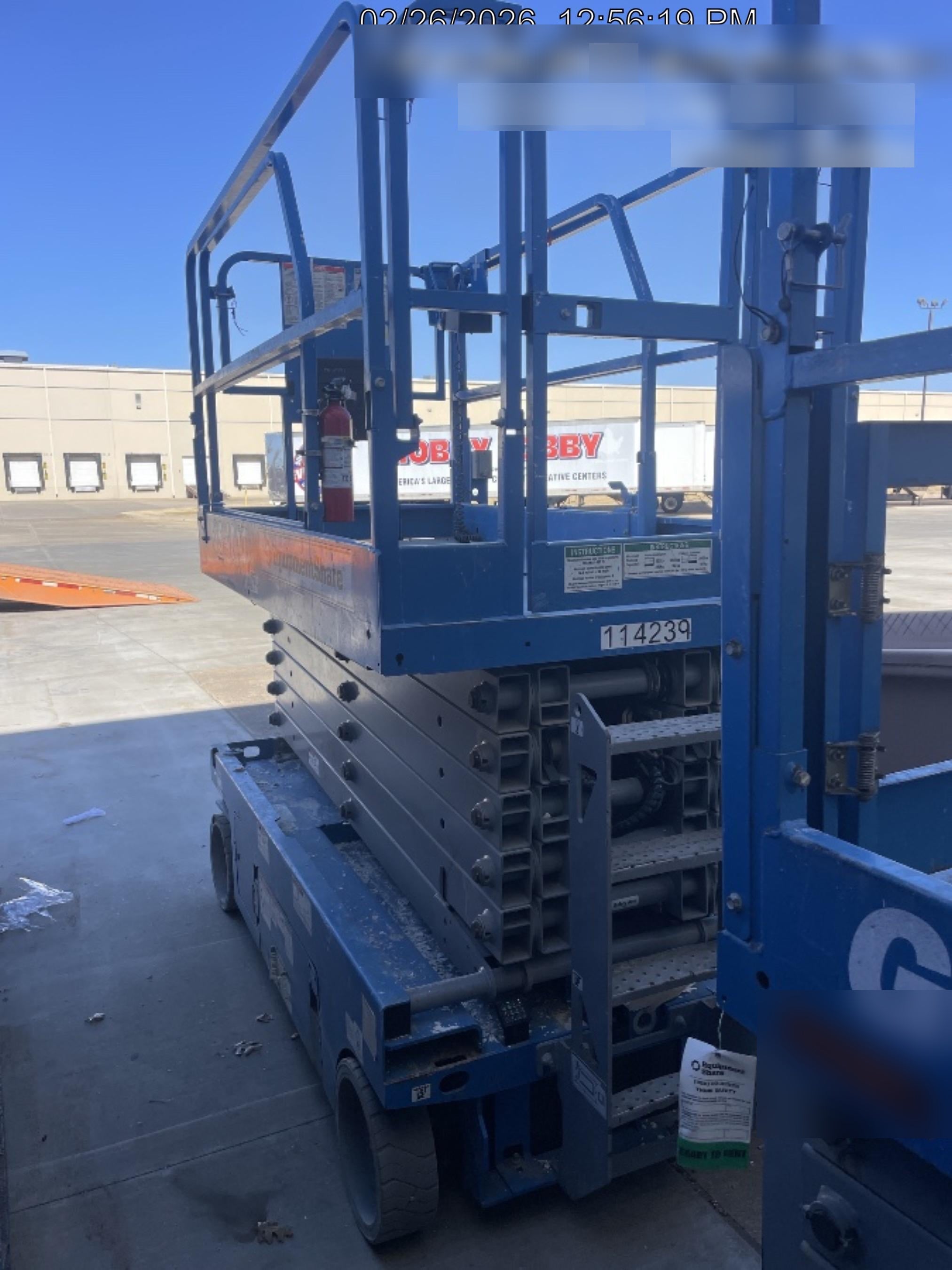 2019 Genie GS-4047 Folding rails with half height swing gate