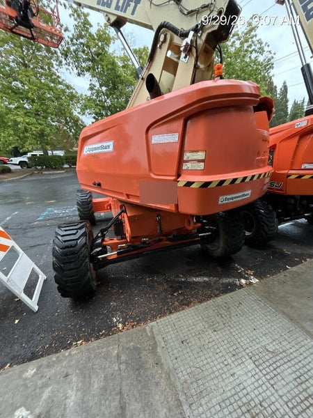 2021 JLG 600S