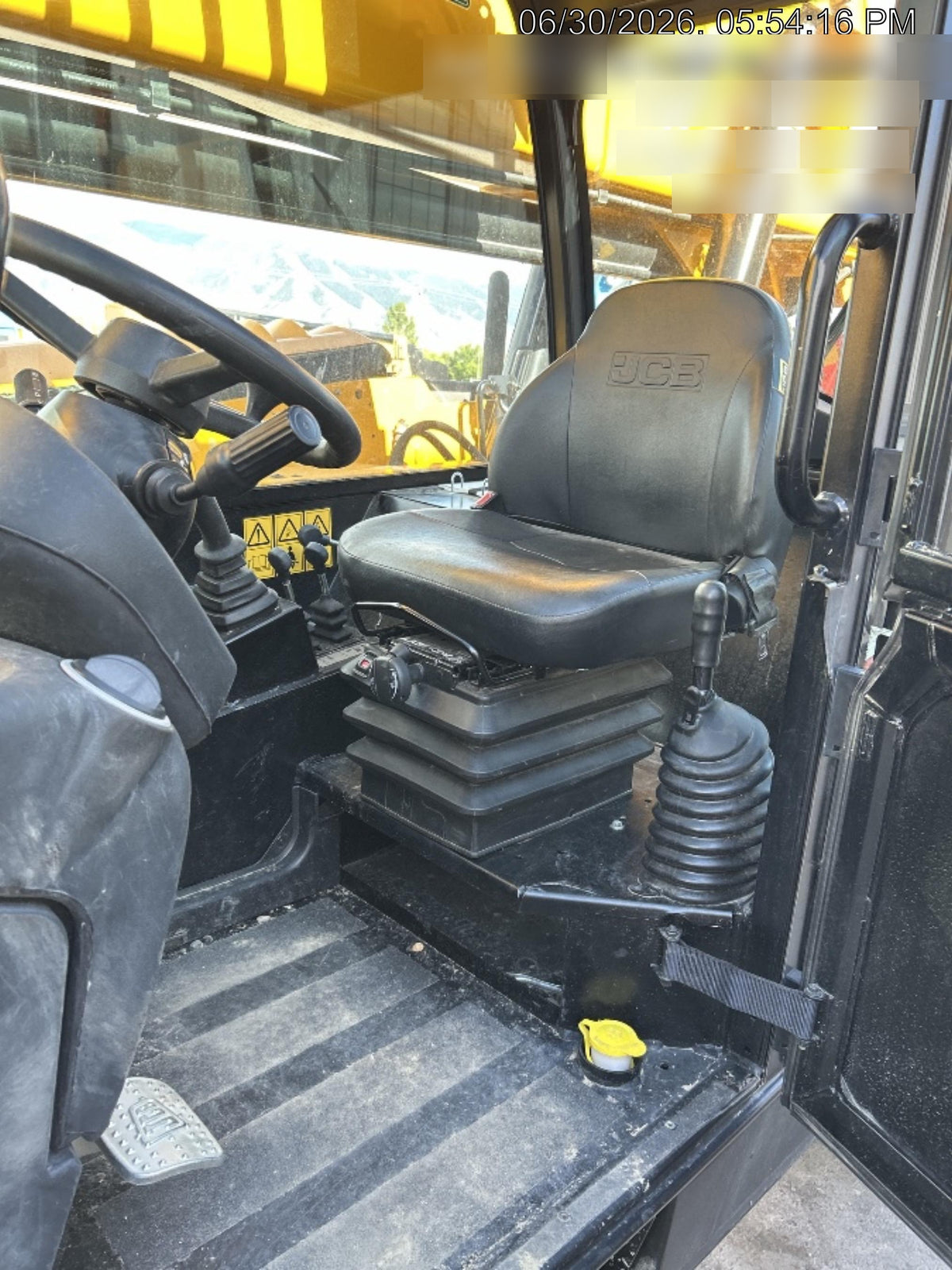 2025 JCB 509-42