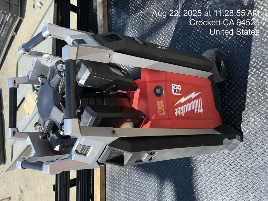 2024 MILWAUKEE MXF041-1XC