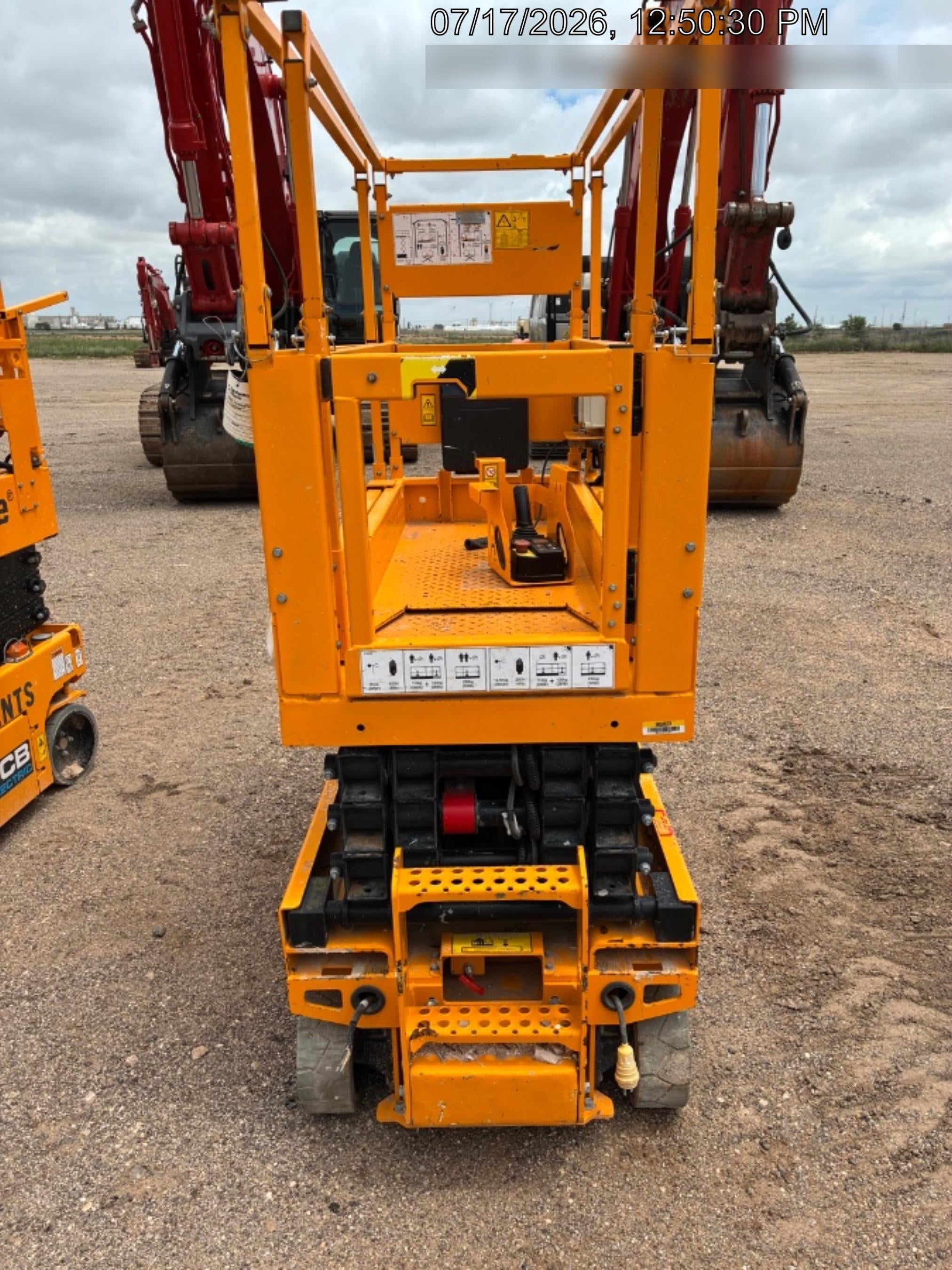 2024 JCB S1932E