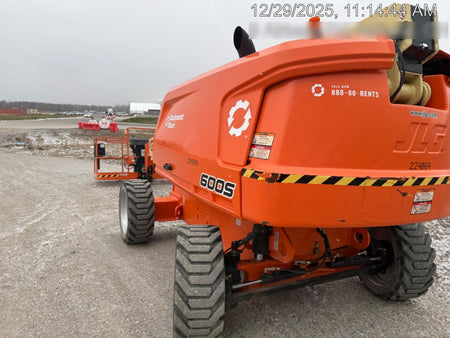 2022 JLG 600S