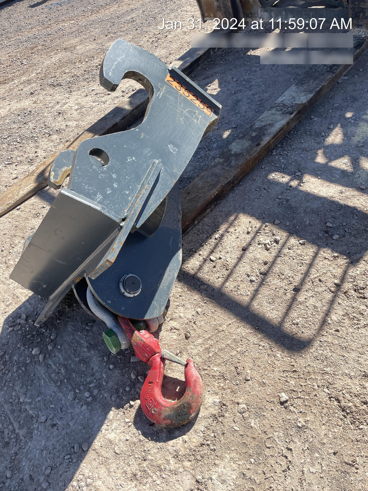 2022 MAGNI 16 Ton Hook