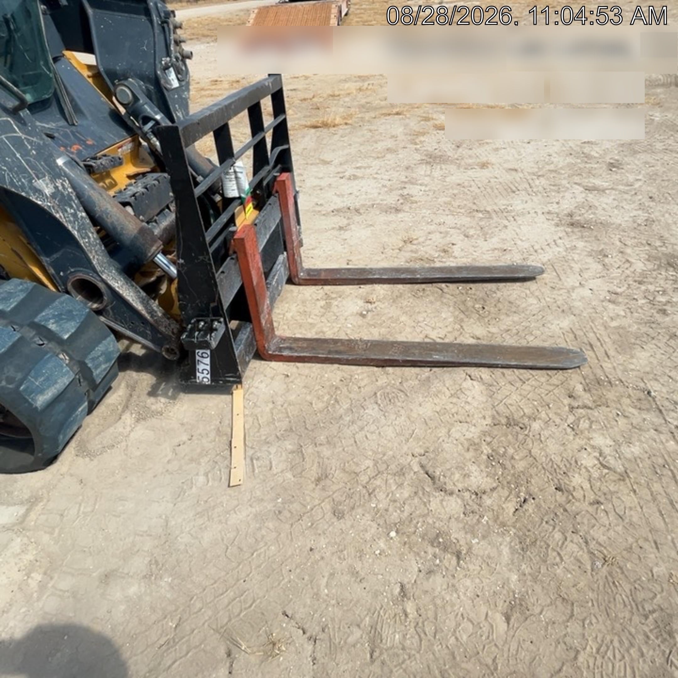 2025 ARROW MATERIAL HANDLING F5100CB - 72"