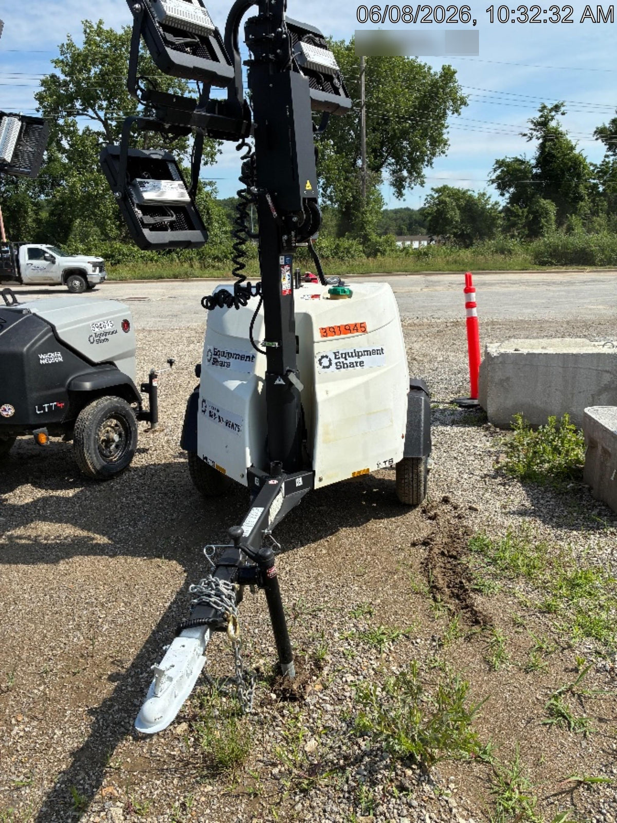2024 Generac MLT2 Diesel, Flex Switch 120V Input, Powerzone Controller, 
(4) 320W LED Lights, 4kW Generator, 39.9 Gal Fuel Tank, 2" Ball, T3