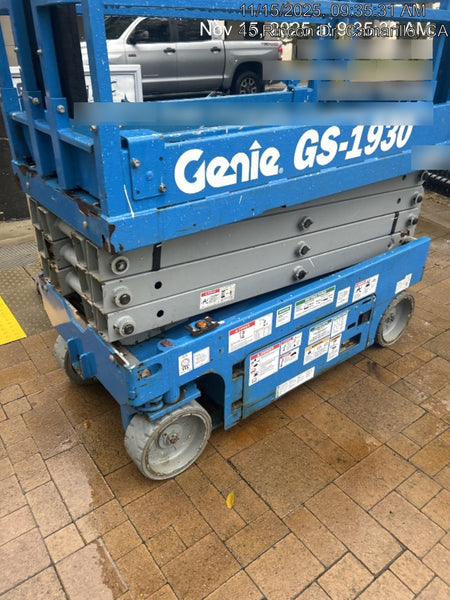 2019 Genie GS-1930 Half Height Swing Gate, 800W Inverter