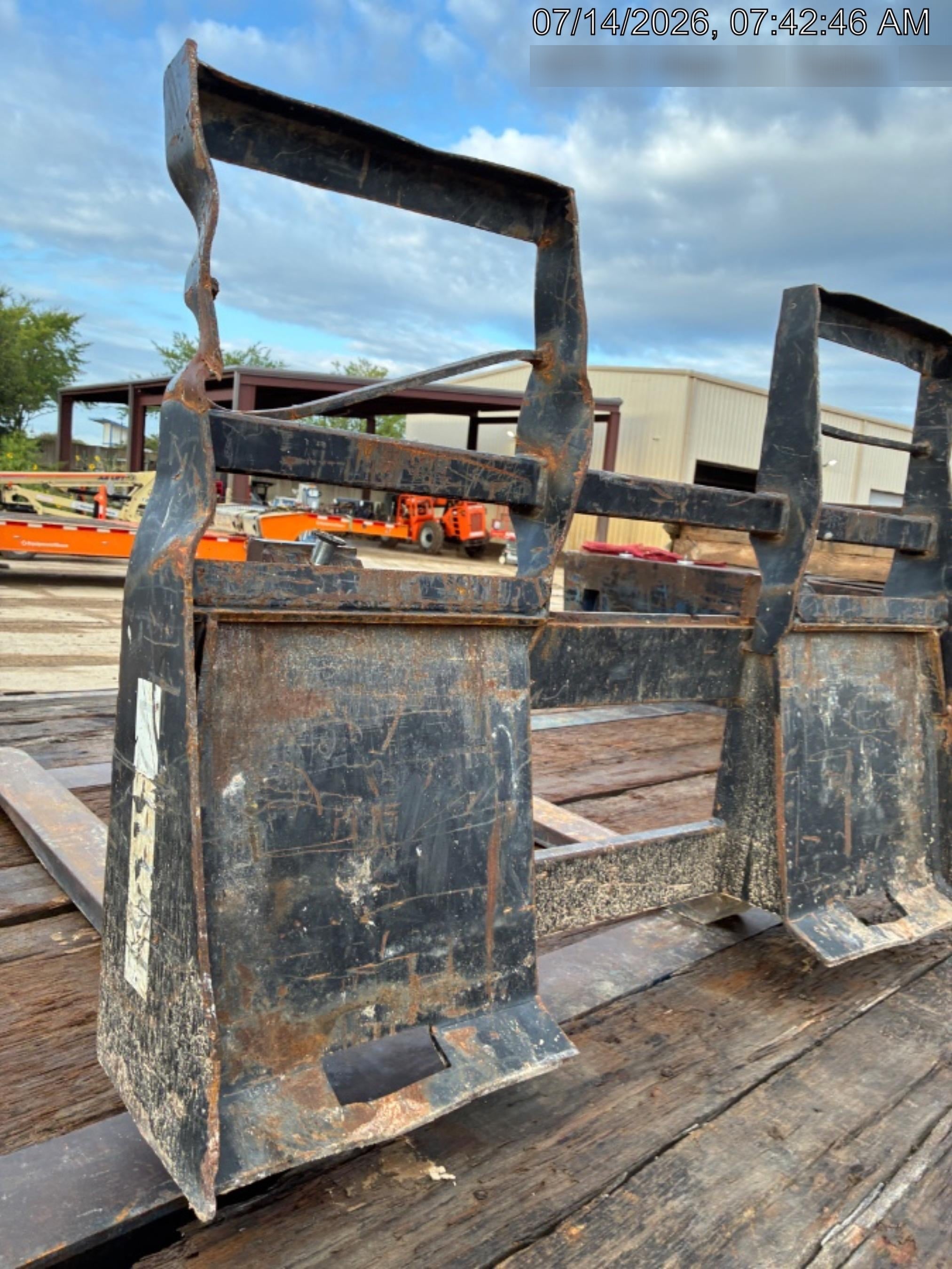 2021 ARROW MATERIAL HANDLING 60" Pallet Forks