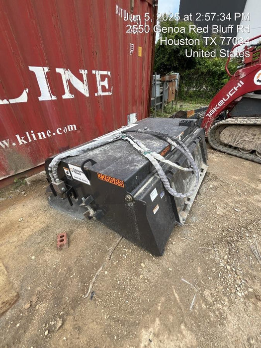 2022 PALADIN Sweepster SB72