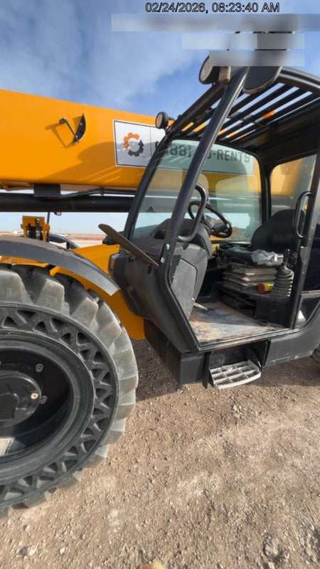 2023 JCB 510-56