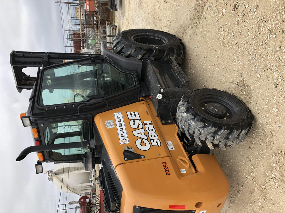2020 CASE 586H