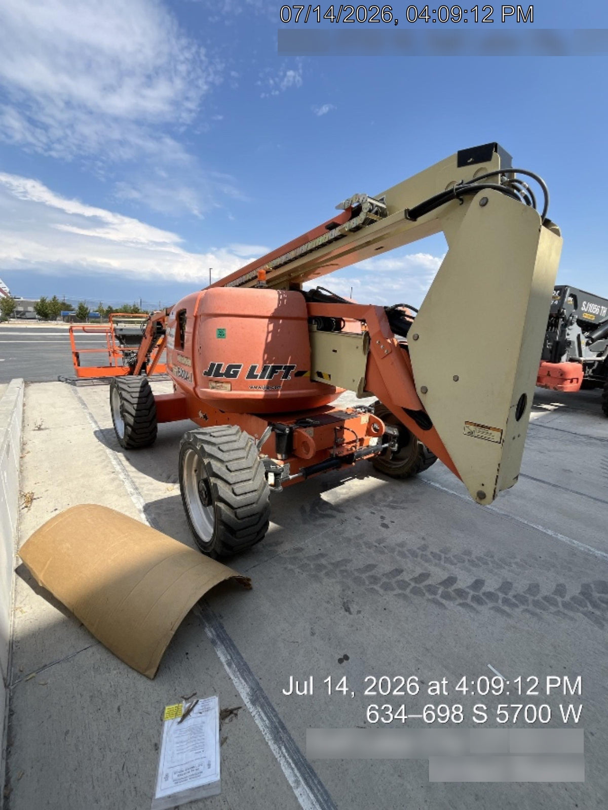 2019 JLG 600AJ