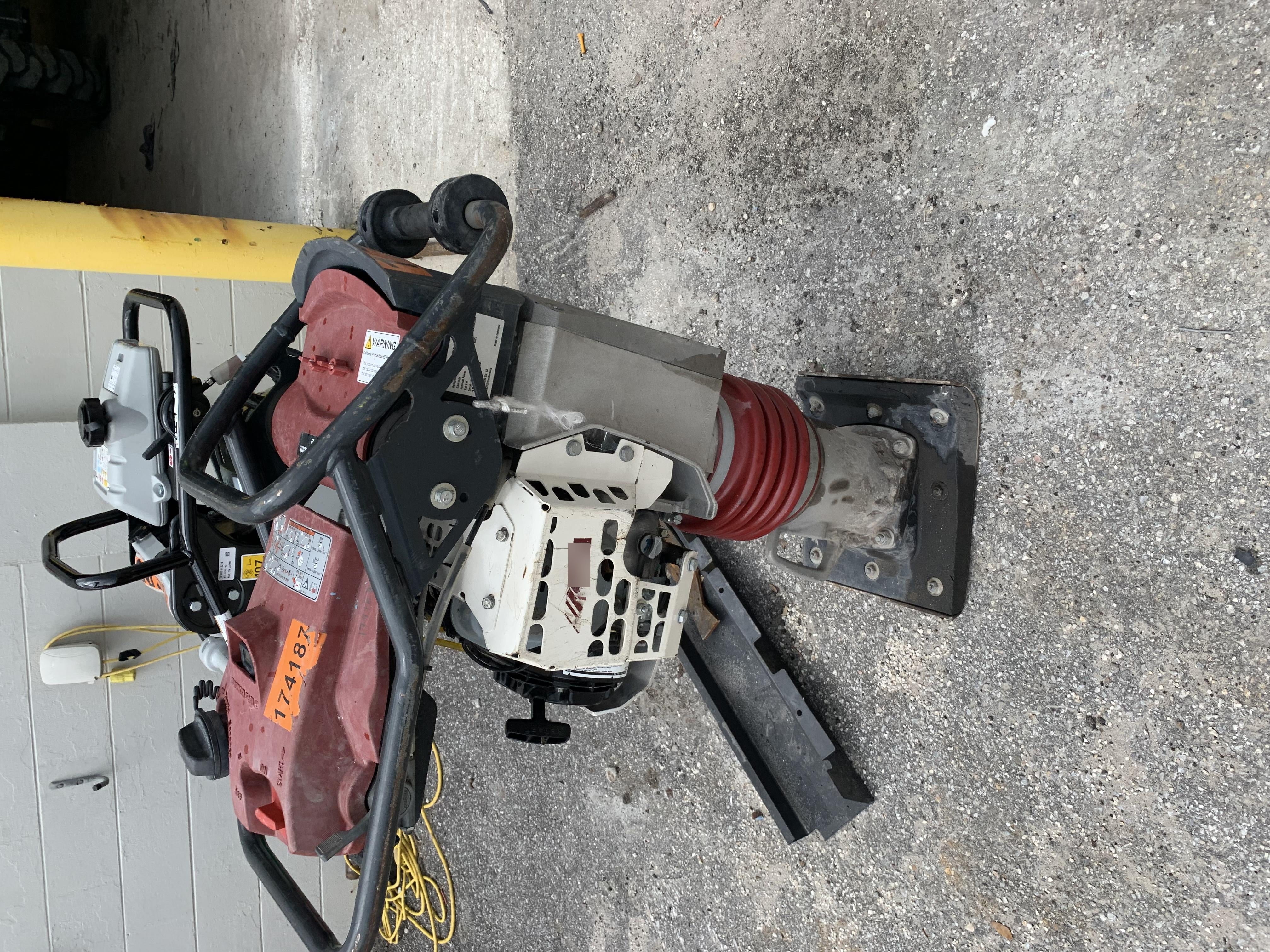 2021 DYNAPAC DR7X