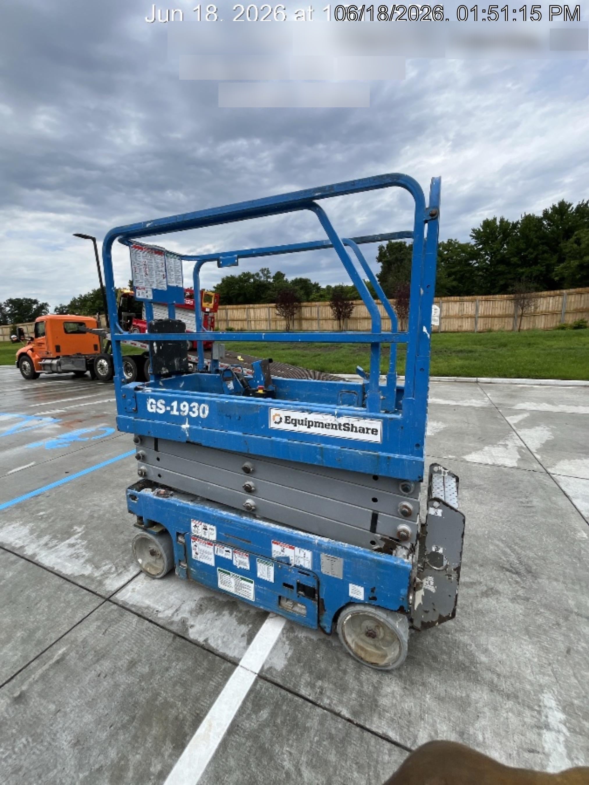 2019 Genie GS-1930 Fixed rails with chain Entry