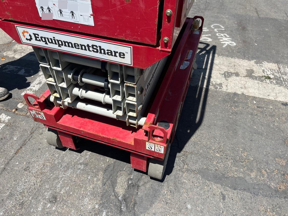 2020 MEC 1330SE Solid NM Tires, Steel Swing out Doors, LCS, Beacon, 900W Inverter