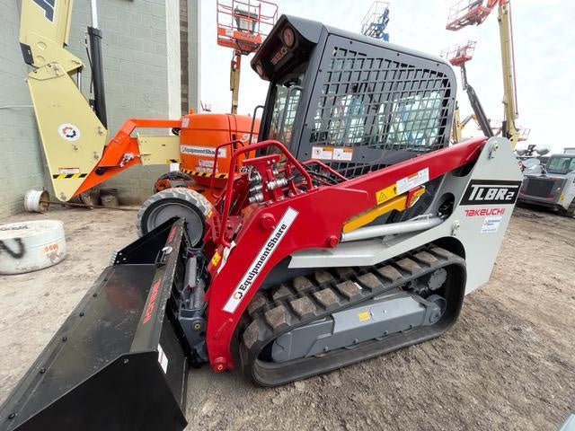 2022 TAKEUCHI TL8R2-CR