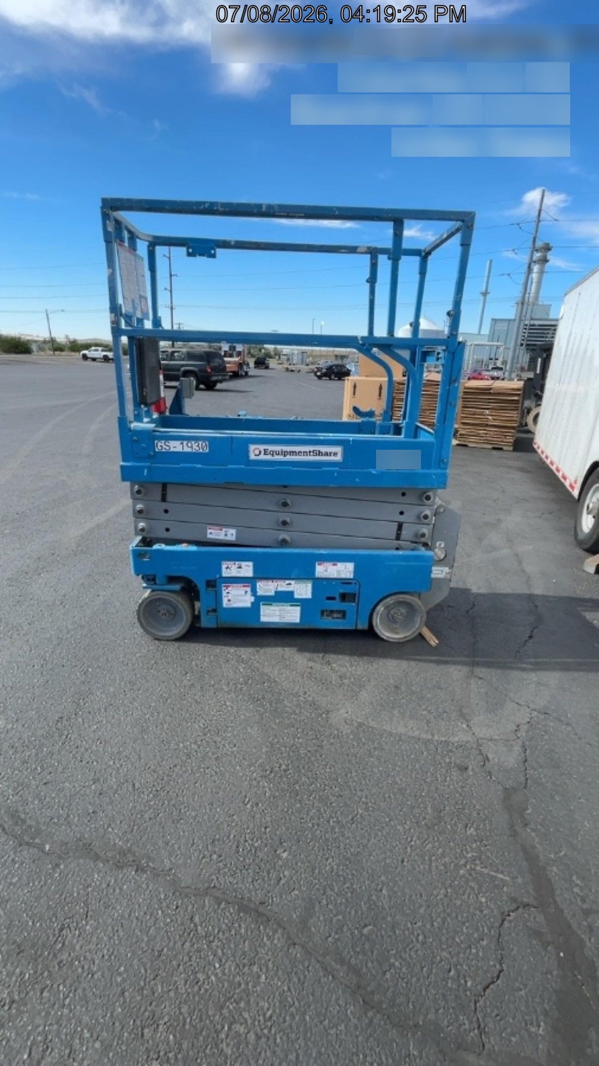 2020 Genie GS-1930 Solid Non Marking Tires, Beacon, Folding rails with half height swing gate, 800W Inverter