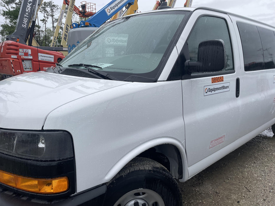 2023 CHEVROLET Express Van - Rental