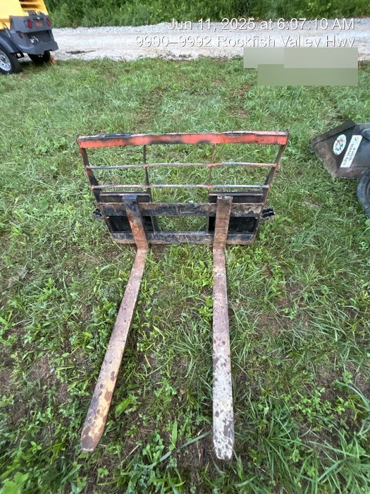 2021 PALADIN 48" Pallet Forks - Paladin